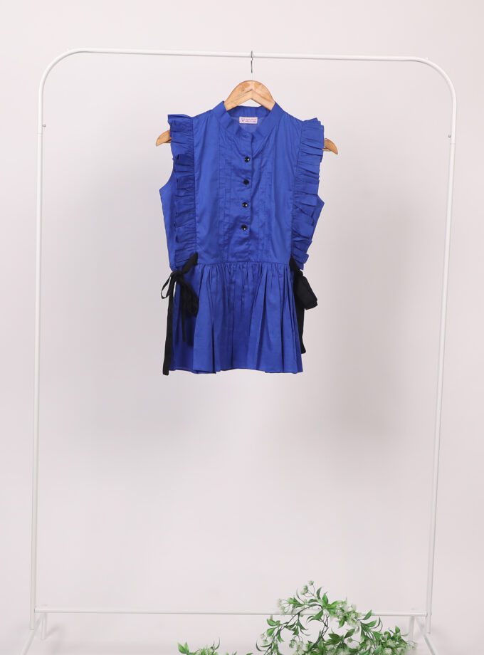 blue ruffle sleeveless top